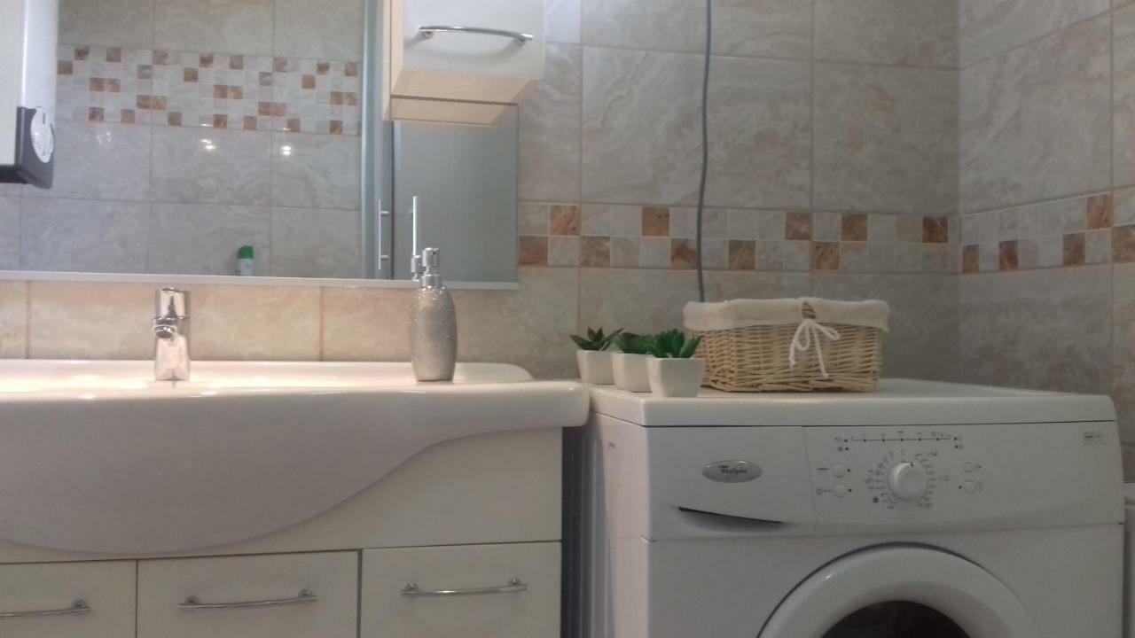 Benelise Apartman Héviz Zewnętrze zdjęcie