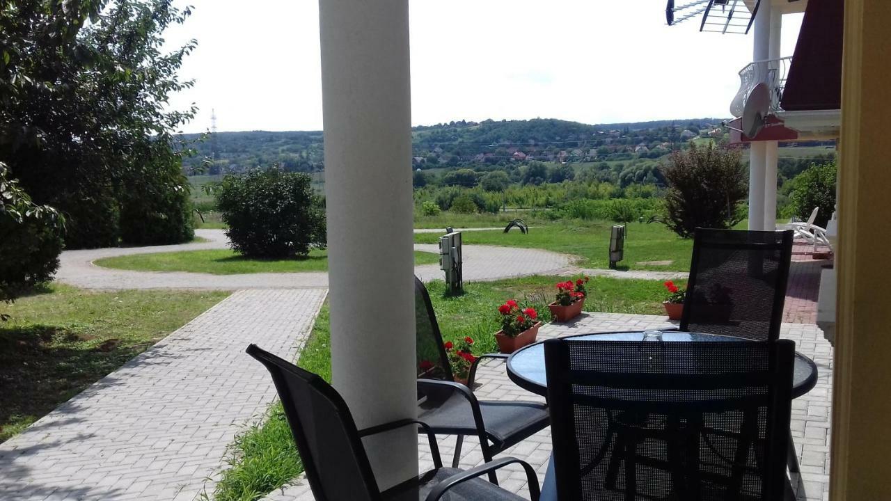 Benelise Apartman Héviz Zewnętrze zdjęcie